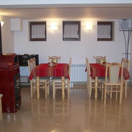 Guest house Къща За Гости Гостилица *